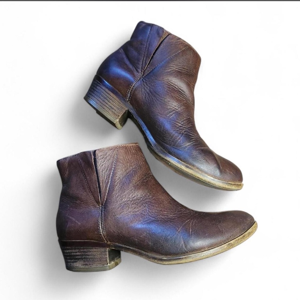 Lucky Brand Benissa Boot, Size 7.5